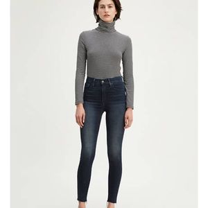 Levi’s mile high super skinny jeans - size 28
